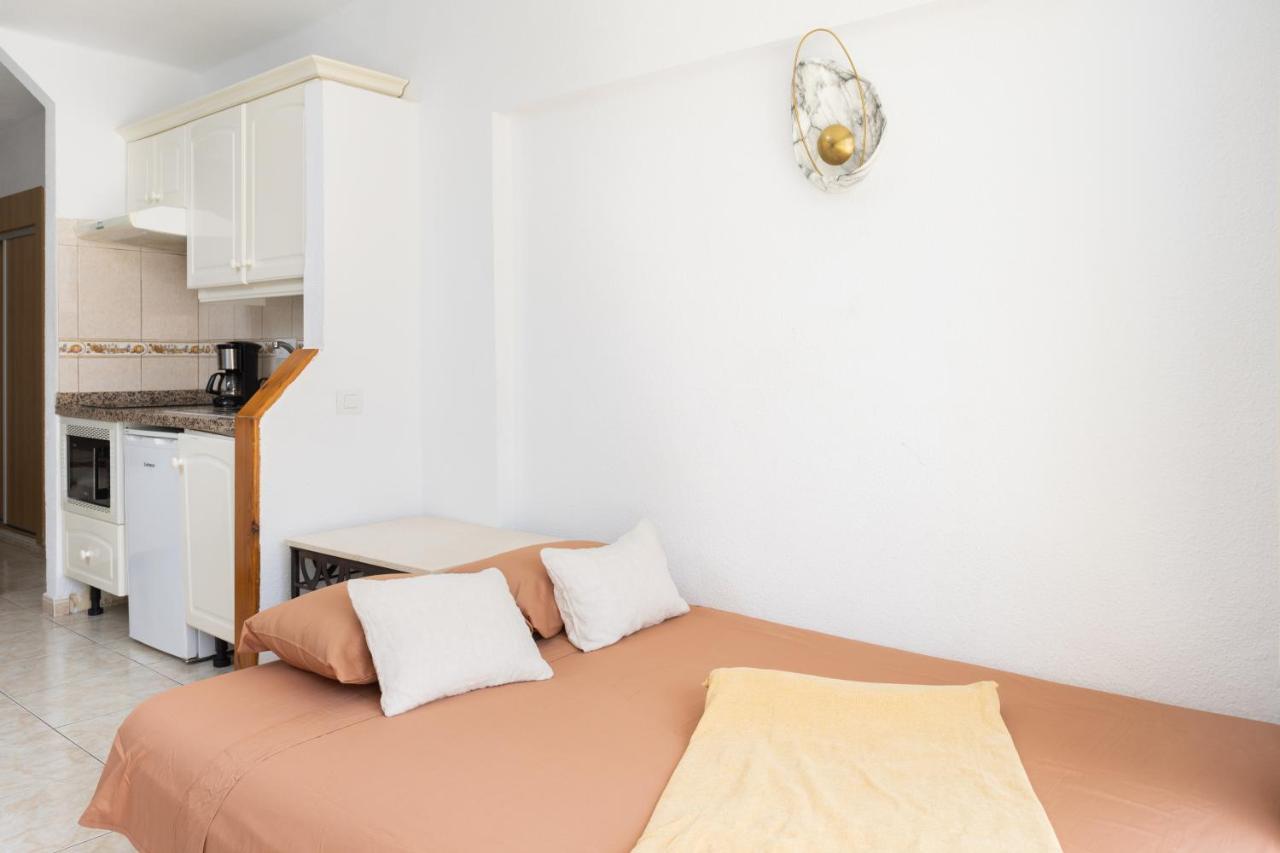 Classbnb - Studio 50M From Puerto Colon Beach Costa Adeje  Eksteriør bilde